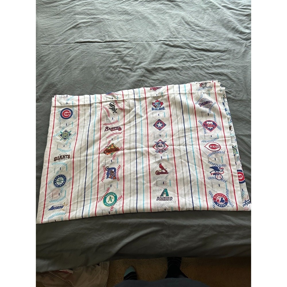 Vintage 1999 MLB Teams Baseball Graphic Print Twin Size Flat Sheet Bibb USA